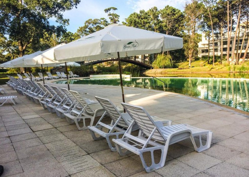 Venta Departamento 2 Ambientes- Green Park. Punta Del Este