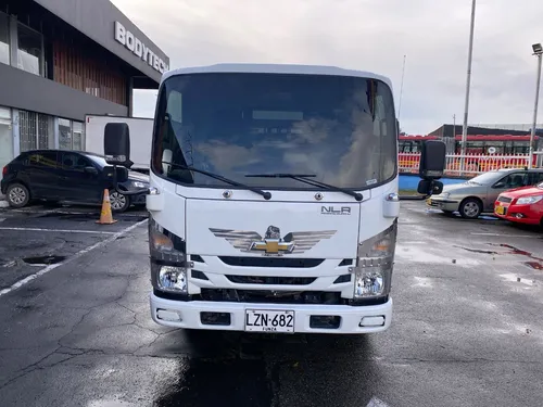 Chevrolet Nlr 700p Reward Mt 3.0 Cc Td 4x2