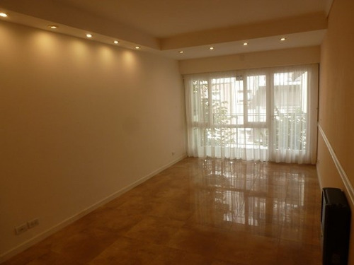 Imagen 2 de 16 de Departamento 4 Ambientes A La Calle Con Balcon En Venta Mar Del Plata