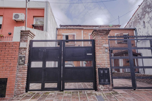 Casa Venta 4 Ambientes Olivos-permuta