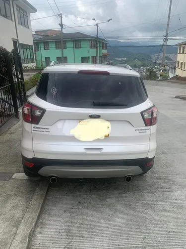Ford Escape 2.0 Titanium