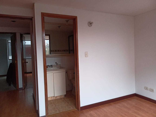 Imagen 6 de 14 de Se Vende Apartamento En Santa Paula - Usaquén