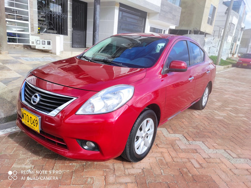 Nissan Versa 1.6 Advance