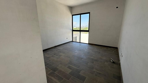 Quinta En Venta En Los Portales, Gral. Zuazua