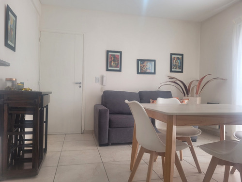 Imagen 3 de 12 de Alquiler Departamento Con Cochera Techada En Mendoza Zona Residencial Y Centro De Mendoza