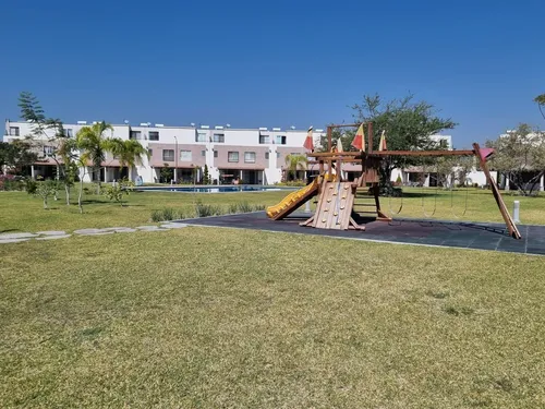 Linda Y Acogedora Casa En Venta En Real De Santa Fe, Xochitepec, Morelos