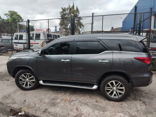 Toyota Sw4 2.8 Srx 177cv 4x4 7as At 2018
