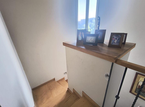 Casa En Venta En Barrio Pórtico Del Sol Las Heras Ciudad De Mendoza