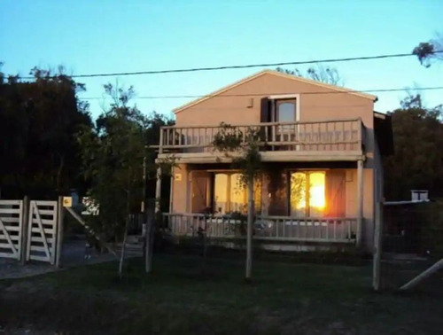 Casa En Alquiler Por Temporada De 3 Dormitorios En Balneario Buenos Aires (ref: Bpv-233)