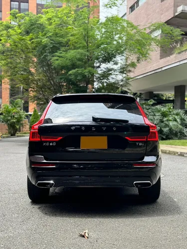 Volvo XC60 2.0 T5 Awd R-design
