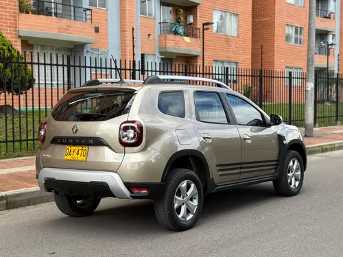 Renault Duster 1.3 Intense Cvt