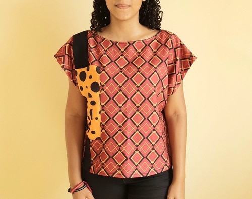 Imagem 3 de 7 de Blusa Cropped Feminino Tecido Mia