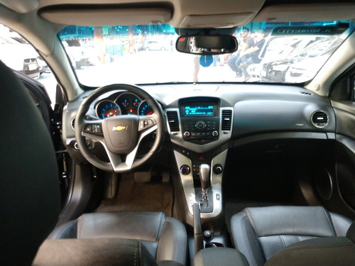 Chevrolet Cruze 1.8 Lt 16v Flex 4p Automático