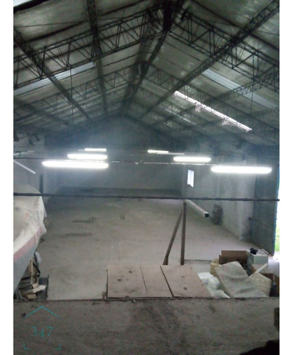 (009) Excelente Y Amplio Deposito Zona Industrial Y Comercial En Esquina,