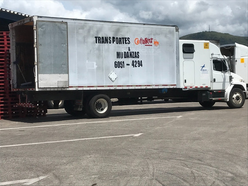 Imagen 1 de 6 de Freightliner Fl70