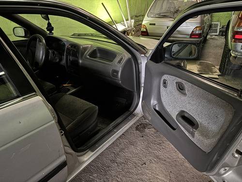 Suzuki Baleno Glx