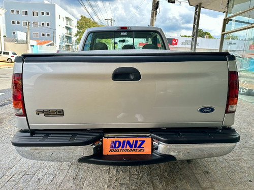 Ford F-250 4.2 XLT 4X2 CS TURBO INTERCOOLER DIESEL 2P MANUAL