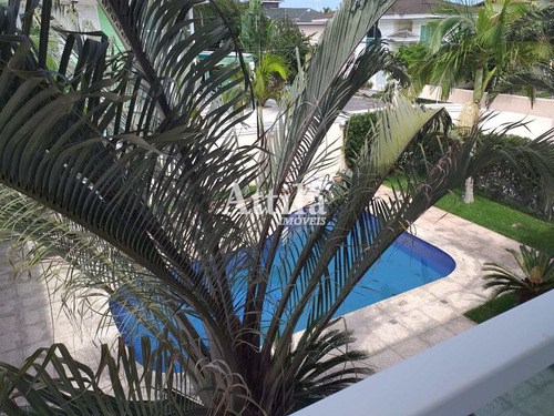 Sobrado 5 Suítes, 50mts Praia Enseada, Lazer - V1302