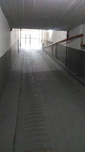 Imagen 5 de 18 de Cocheras-deposito Hecho A Nuevo Permuta Financia
