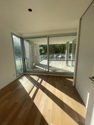 Imagen 18 de 22 de Venta Dpto Pb 3 Dorm. Gran Terraza Con Parrilla Y Vista Al Río Con Amarras.