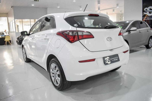 Imagem 12 de 15 de Hyundai Hb20 Comfort Plus 1.0 Flex 12v Mec. 2019
