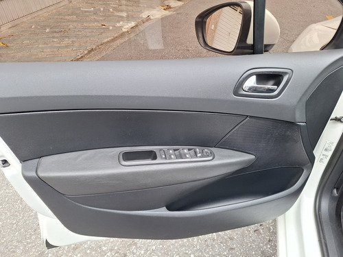 Peugeot 408 2.0 ALLURE 16V FLEX 4P AUTOMÁTICO