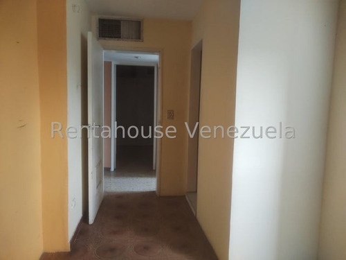 Diana C Vende Apartamento De Gran Tamaño De Oportunidad En Trigal Norte Valencia Rc-dc 25-5284