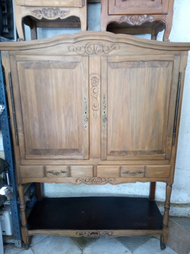 Mueble Provenzal, Labrado, Antiguo, De Colección!!!!!