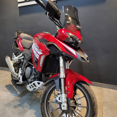 Imagen 2 de 21 de Benelli Trk 251 - Usado Seleccionado