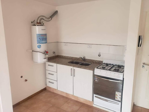 Departamento En La Falda, Con Renta