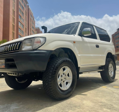 Imagen 4 de 13 de Toyota Meru Sincronico 4x4