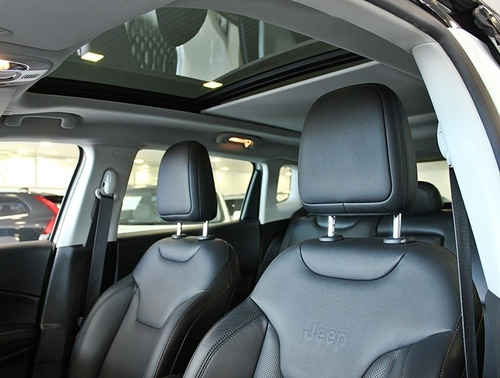 Imagem 4 de 6 de Jeep Compass 2.0 Limited 4p Flex Aut