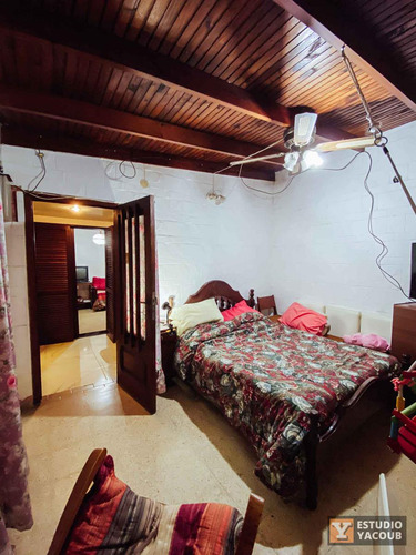Casa En Venta - 3 Dormitorios 4 Baños Local - 433mts2 - Ensenada