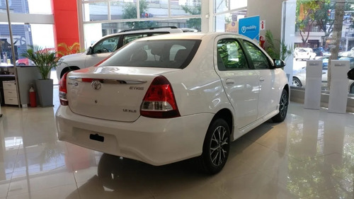 Toyota Etios Xls At 4p