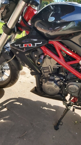 Benelli Tnt300
