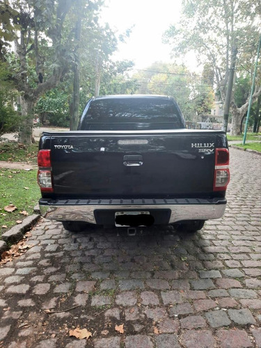 Toyota Hilux 3.0 Cd Srv Cuero I 171cv 4x2 2013