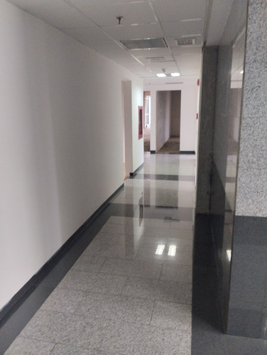 Oficinas A Estrenar En Excelente Ubicacion