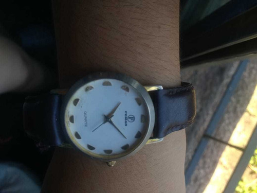 Elegante Reloj Pomar (Usado)