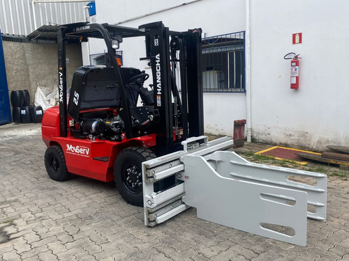 Recicláveis: Empilhadeira 2,5t Duplex! Aproveite Agora!
