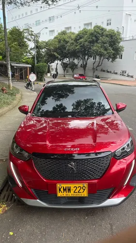 Peugeot 2008 1.2 Allure