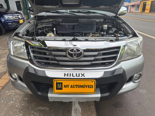 Toyota Hilux 3.0 SRV 4X4 CD 16V TURBO INTERCOOLER DIESEL 4P AUTOMÁTICO