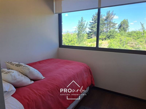 3 Dormitorios, 2 En Suite, Piscina, Cancha De Golf, Amoblado