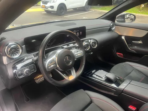 Mercedes-Benz Clase CLA 1.3 Turbo AMG Line