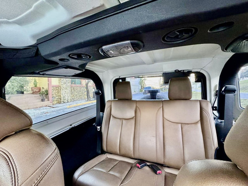 Jeep Wrangler 3.6 3p Sahara V6 4x4 At