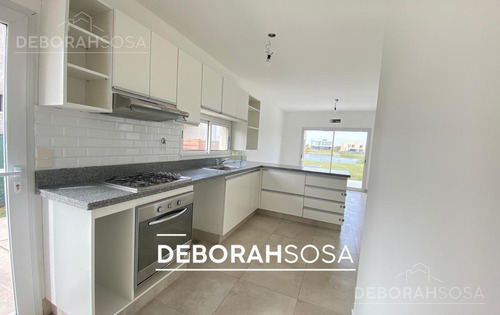 Imagen 8 de 23 de Alquiler Casa 6 Amb - El Cantón Zona Norte
