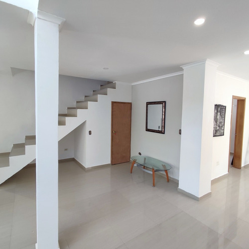 Imagen 20 de 30 de Excelente Townhouse Vacacional En Guacuco Cojunto Costa Blanca Vista Al Mar