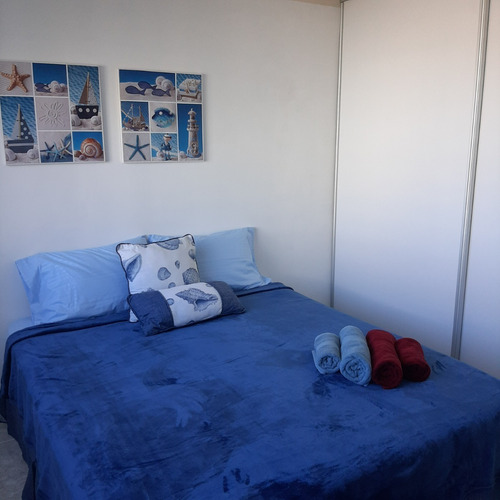 Imagen 10 de 13 de Apartamento Vista Al Mar En Alquiler Vacacional En Playa El Angel Edificio Costanera