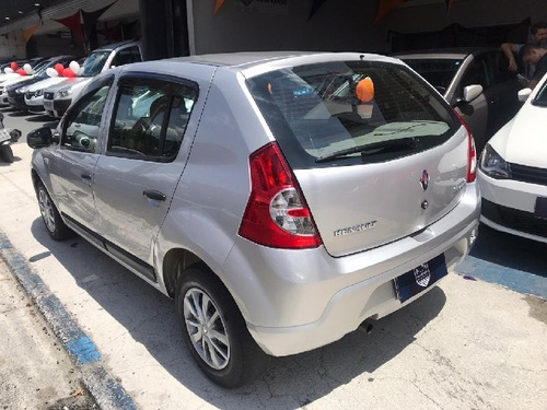 Renault Sandero Expression 1.0 16v Flex Manual