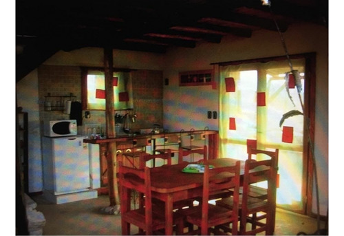 Latorre Prop. Vende Hermosa Cabaña En Camet Norte -