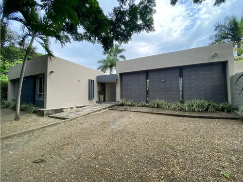 Se Vende Chalet En Bugalagrande - Valle Del Cauca